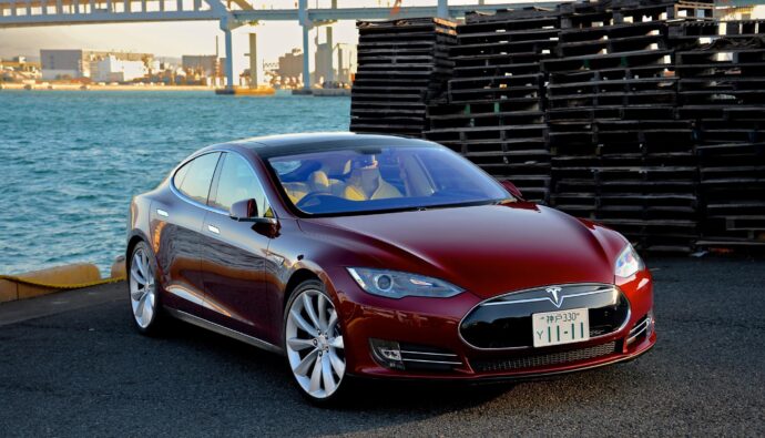 tesla self driving car